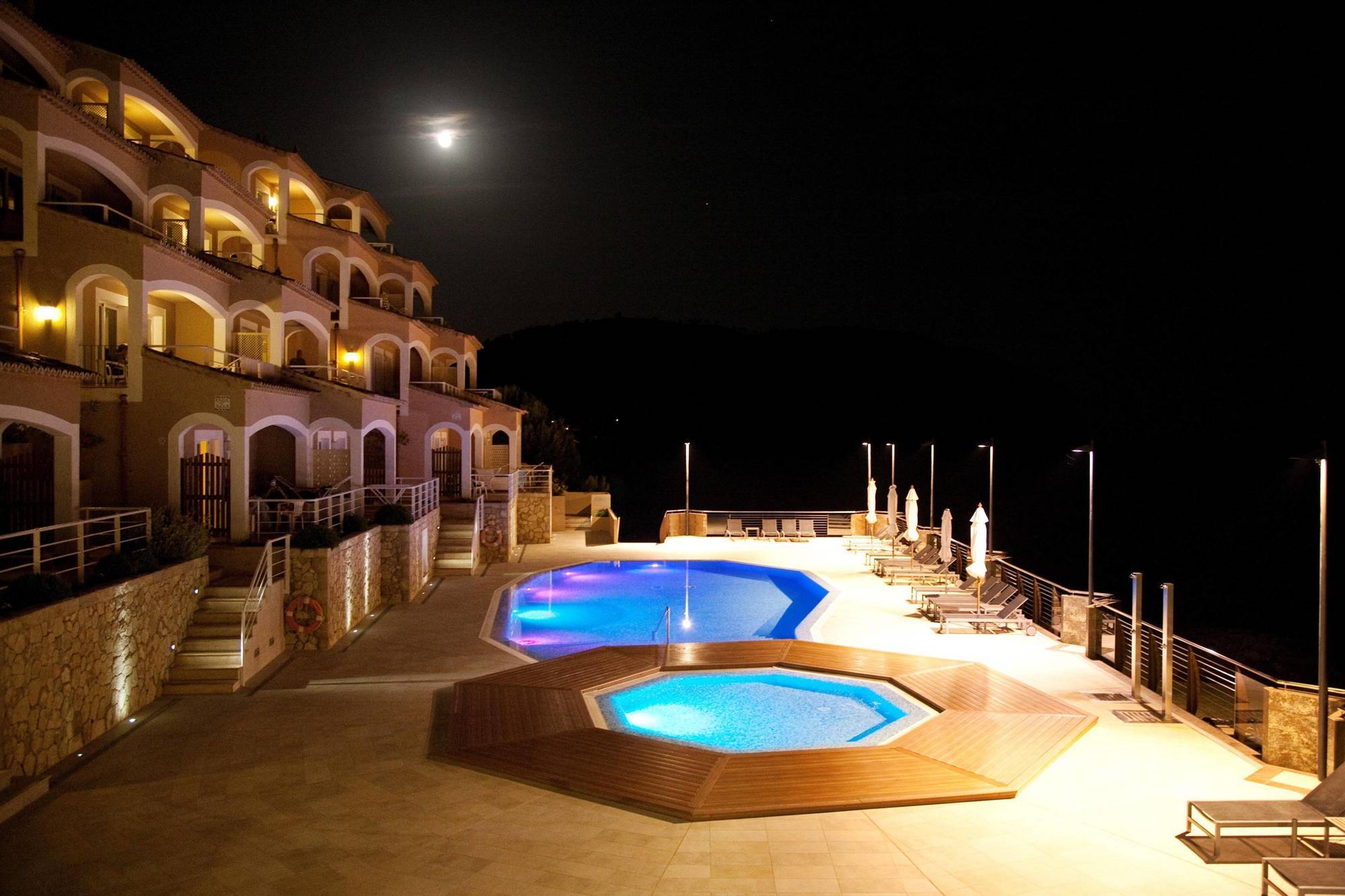 Bahia Camp De Mar